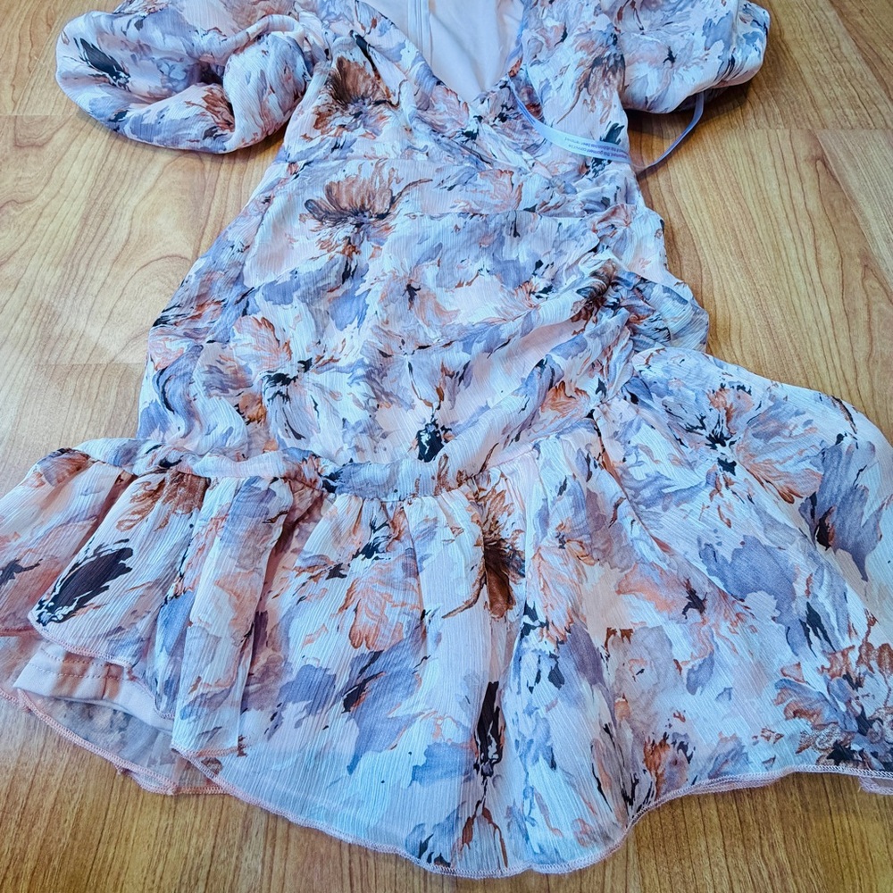 NWOT Missguided Women’s Floral Pattern Puff Sleeve Grill Frill Mini Dress Size 8 - Picture 7 of 11